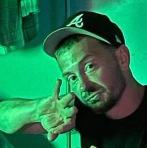 Meet your Posher, Randall